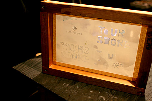 网版定制.jpg 网版定制.jpg